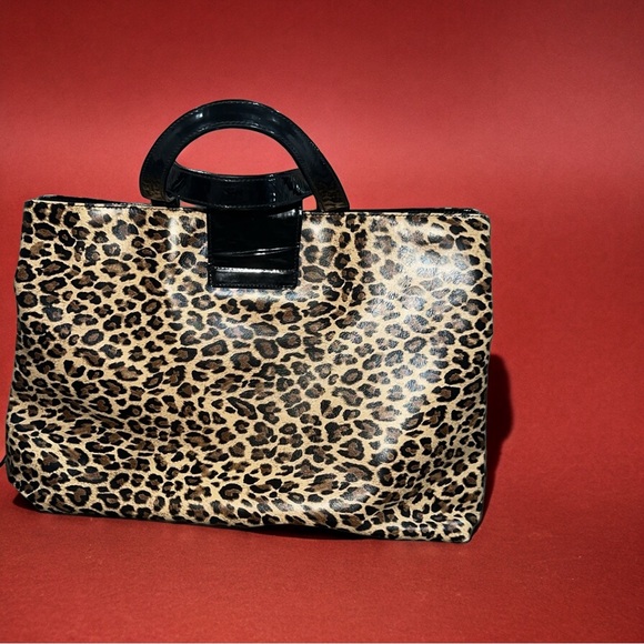 Dolce and Gabbana animal print tote 🐆 - Picture 3 of 8